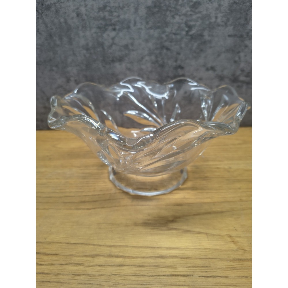 VINTAGE Indiana Glass Oleander 5.5"x 11" Fluted Edge Footed Heavy Glass Bowl